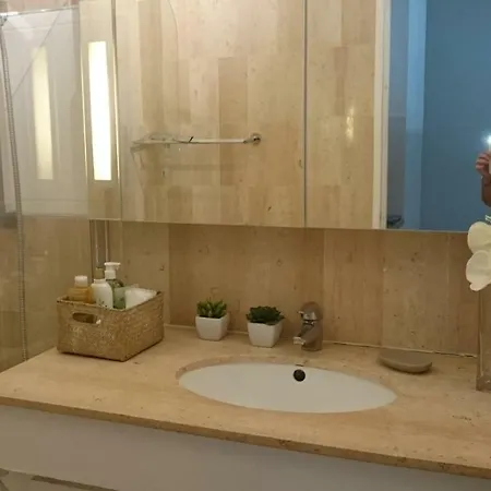 Marina Baie Des Anges 40m², 2 Pieces Apartment *