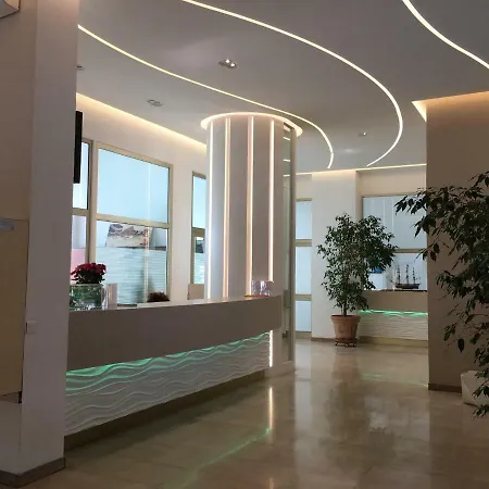 Marina Baie Des Anges 40m², 2 Pieces Villeneuve-Loubet