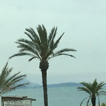 Marina Baie Des Anges 40m², 2 Pieces *